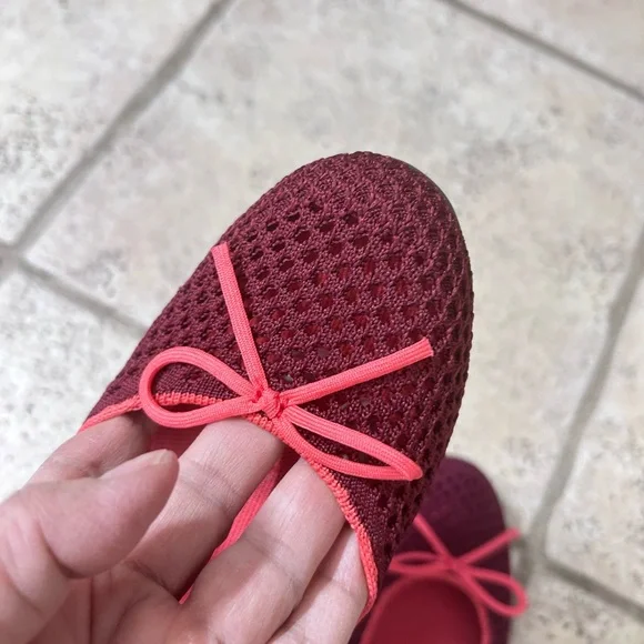 Rothy's The Ballet Flat Bow Berry Mesh Size 8 NWOB - Picture 4 of 8